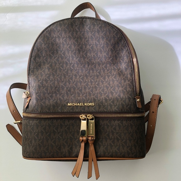 Michael Kors Large Backpack EUC - Picture 1 of 12